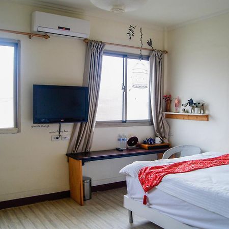 Ding Ding Homestay Jinhu Bilik gambar